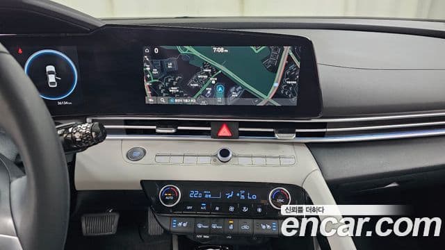 Hyundai The New Avante Hybrid 2022 — Photo 8/20