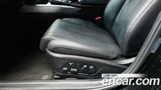 Kia K8 2022 — Photo 23/33