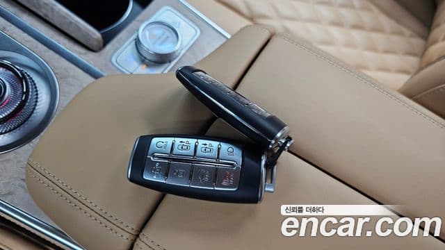 Genesis GV80 2023 — Şəkil 15/20