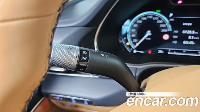 Genesis GV80 2023 — Şəkil 19/34