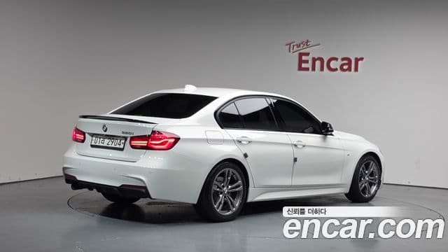 BMW 3 Series 2018 — Şəkil 2/20