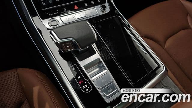 Audi Q7 2023 — Фото 9/20
