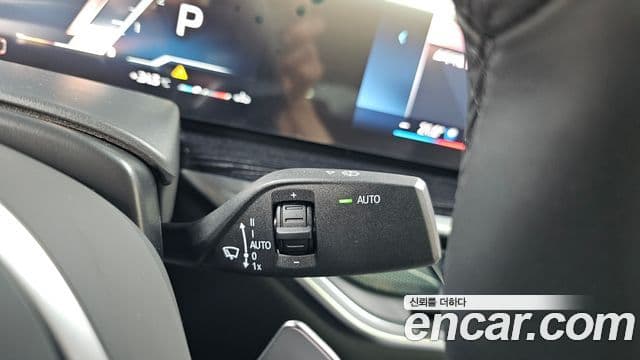 BMW X6 2025 — Photo 13/33