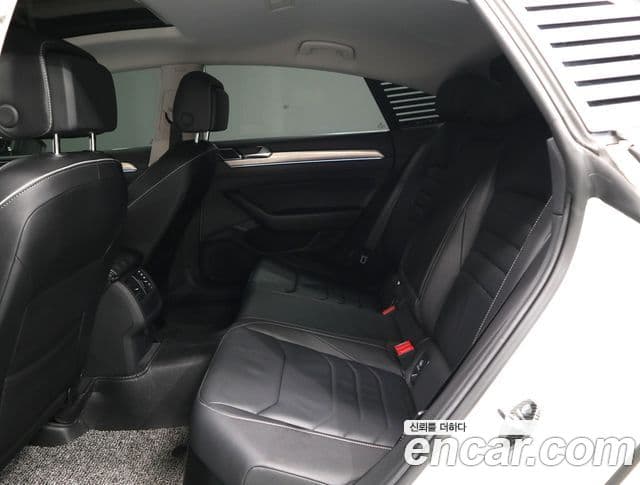 Volkswagen Arteon 2019 — Şəkil 9/20