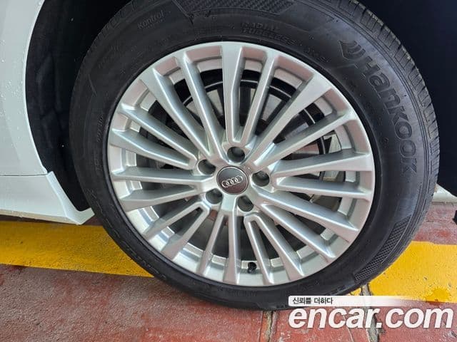 Audi A6 2020 — ფოტო 15/20