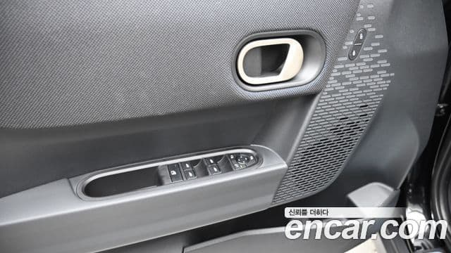 Mini Cooper C 2026 — ფოტო 19/20