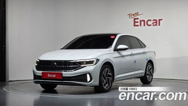 Volkswagen Jetta 2023 — ფოტო 1/20