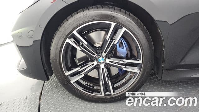 BMW 3 Series 2024 — Şəkil 5/20