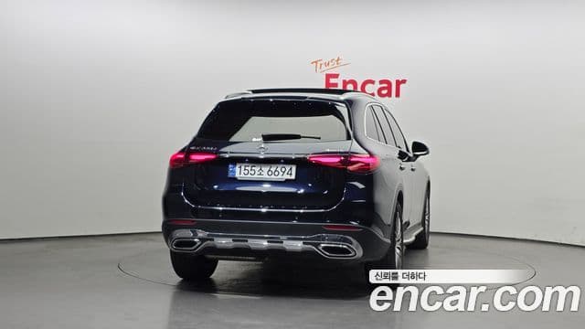 Mercedes-Benz GLC-Class 2023 — ფოტო 4/20