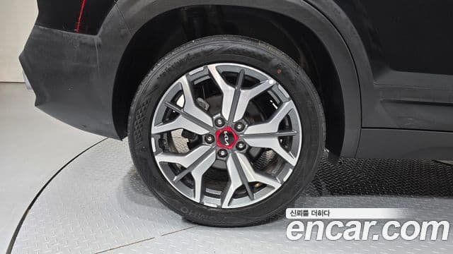 Kia Seltos 2022 — ფოტო 5/20