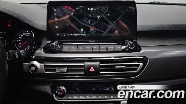 Kia Seltos 2022 — ფოტო 14/20