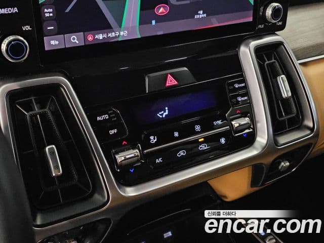 Kia Sorento 2022 — Şəkil 11/20