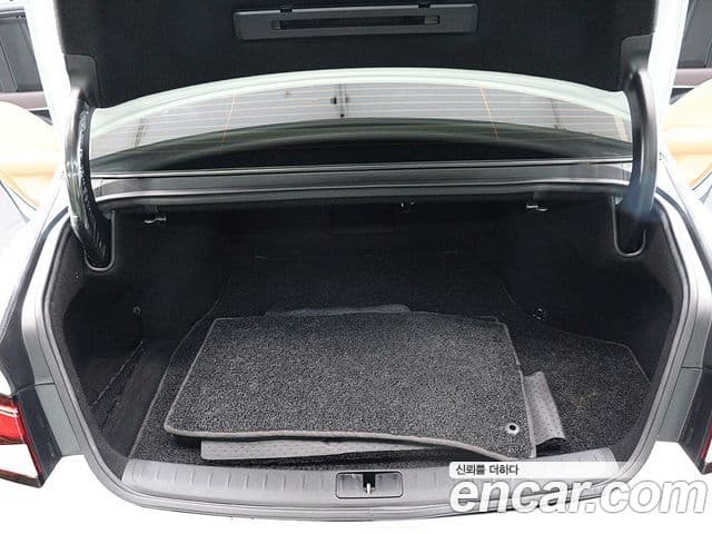 Genesis G90 2022 — ფოტო 4/20