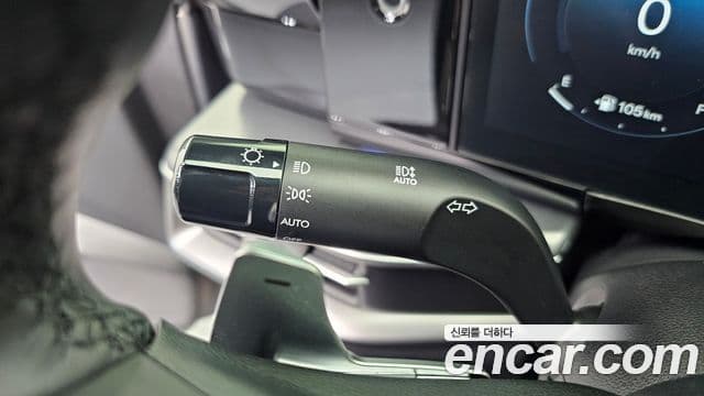 Hyundai Grandeur 2023 — Фото 18/20