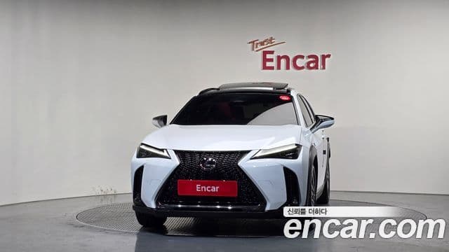 Lexus UX300h 2024 — Şəkil 3/20