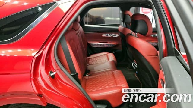 Genesis GV70 2022 — Şəkil 6/31