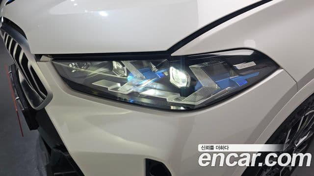 BMW X6 2024 — Photo 20/35