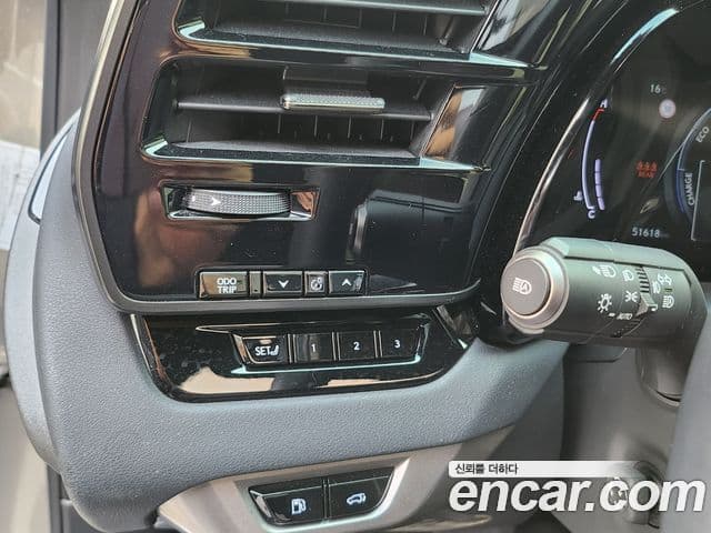 Lexus RX350h 2023 — ფოტო 14/20