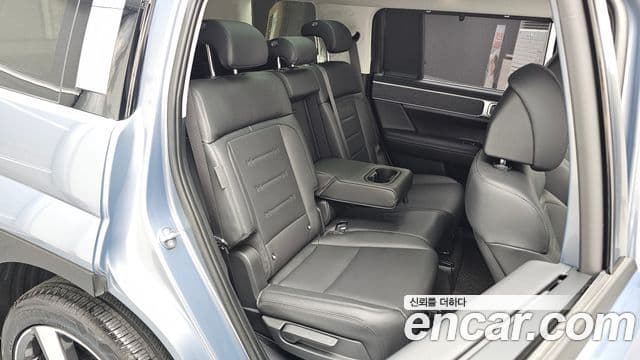 Hyundai Santa Fe 2024 — ფოტო 11/20