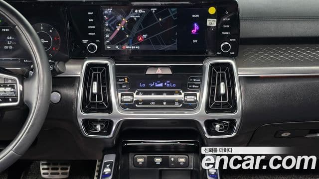 Kia Sorento 2020 — Фото 18/20