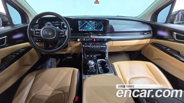 Kia Carnival 2021 — Фото 7/20