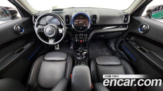 Mini Cooper D Countryman 2022 — ფოტო 15/20