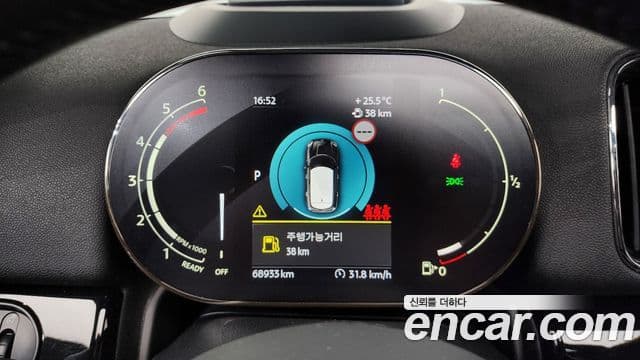 Mini Cooper D Countryman 2022 — ფოტო 9/20