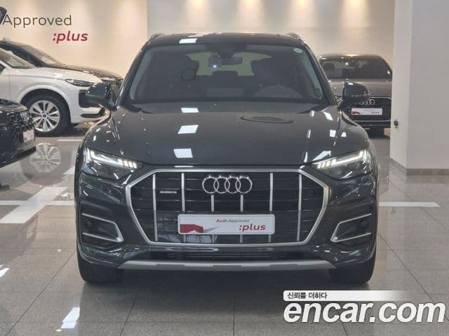 Audi Q5 2023 — ფოტო 2/20