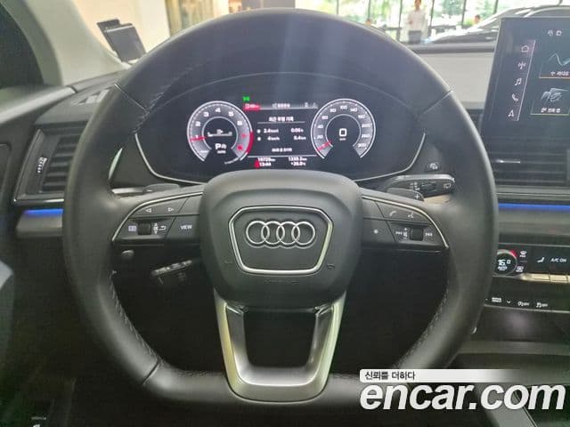 Audi Q5 2023 — ფოტო 11/20