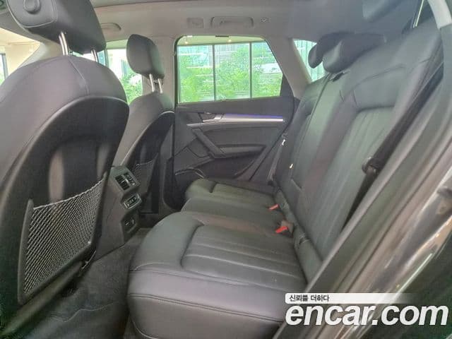 Audi Q5 2023 — ფოტო 15/20