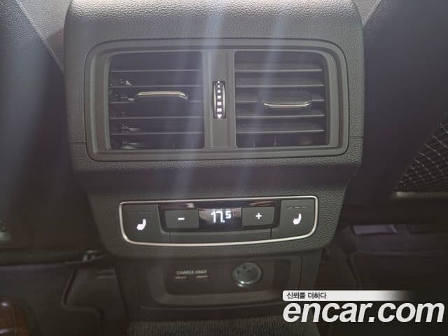 Audi Q5 2023 — ფოტო 16/20