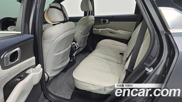 Kia Sorento 2021 — Şəkil 11/20