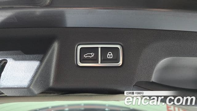 Kia Sorento 2021 — Şəkil 18/20