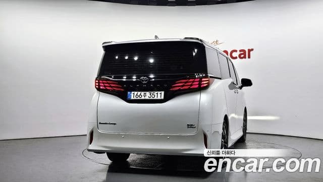 Toyota Alphard 2025 — Şəkil 4/20