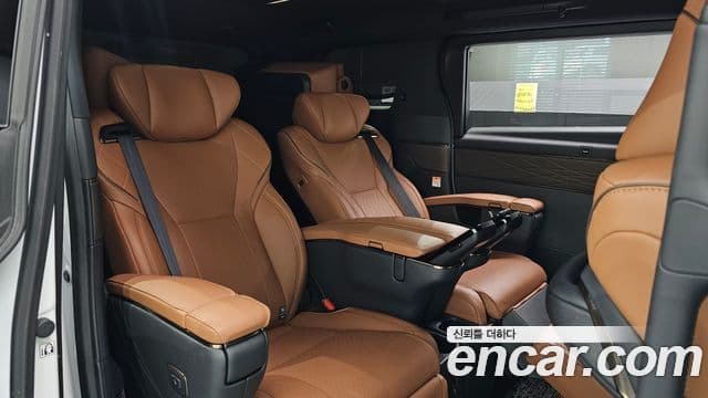 Toyota Alphard 2025 — Şəkil 11/20