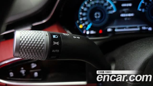 Genesis GV70 2022 — Photo 3/34