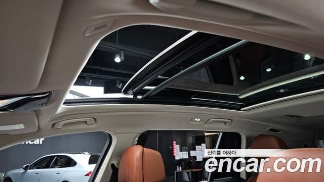 BMW X7 2021 — Photo 11/20