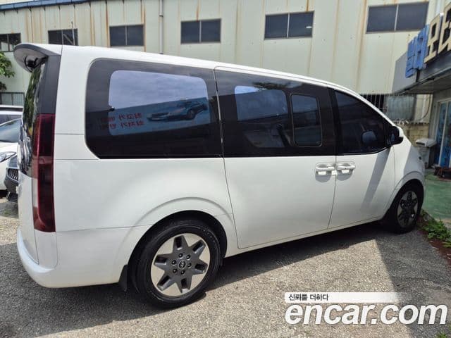 Hyundai Staria 2021 — Şəkil 5/20