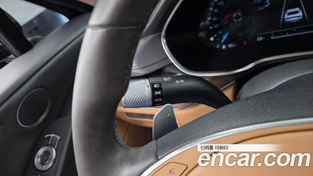 Genesis G80 2020 — Photo 16/38
