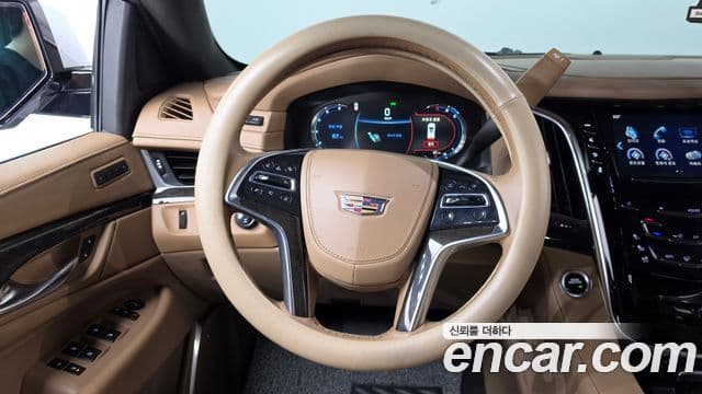 Cadillac Escalade 2020 — Şəkil 13/20