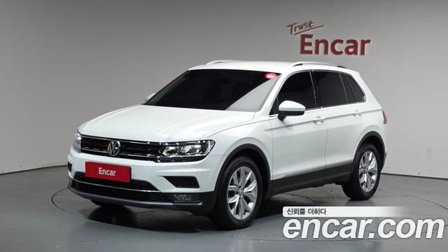 Volkswagen Tiguan 2018 — Фото 1/20