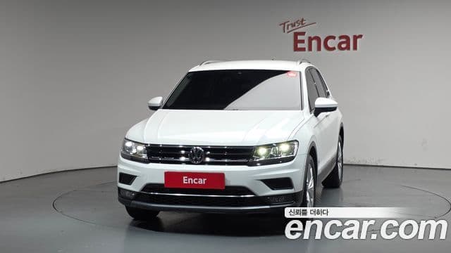 Volkswagen Tiguan 2018 — Фото 3/20