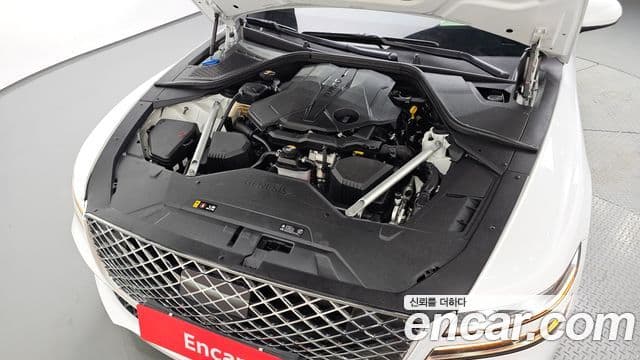 Genesis Electrified G80 2022 — ფოტო 6/20