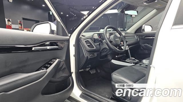 Kia Seltos 2024 — Şəkil 10/20