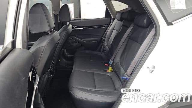 Kia Seltos 2024 — Şəkil 12/20