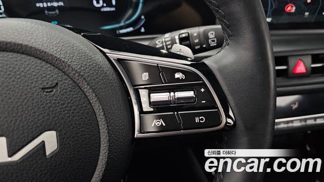 Kia Seltos 2024 — Şəkil 18/20