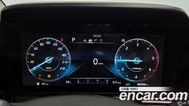 Kia Carnival 2020 — Şəkil 8/20