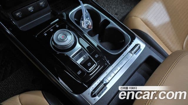 Kia Carnival 2020 — Şəkil 9/20