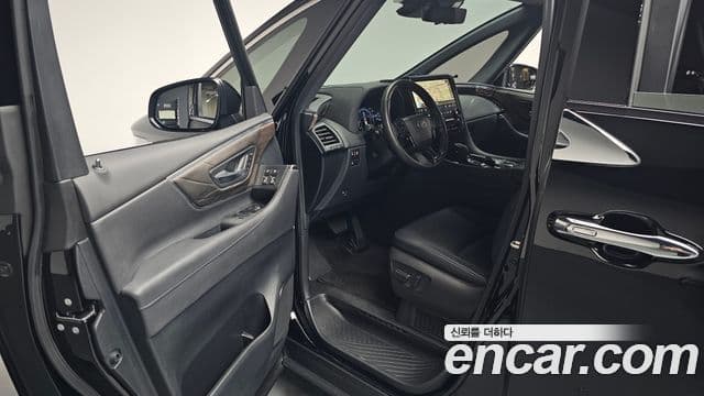 Toyota Alphard 2025 — ფოტო 10/20
