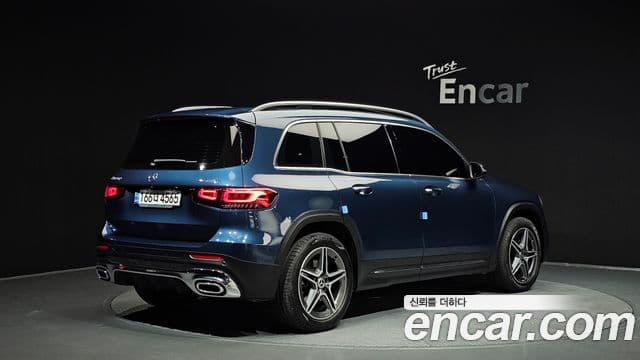 Mercedes-Benz GLB-Class 2022 — Şəkil 2/20